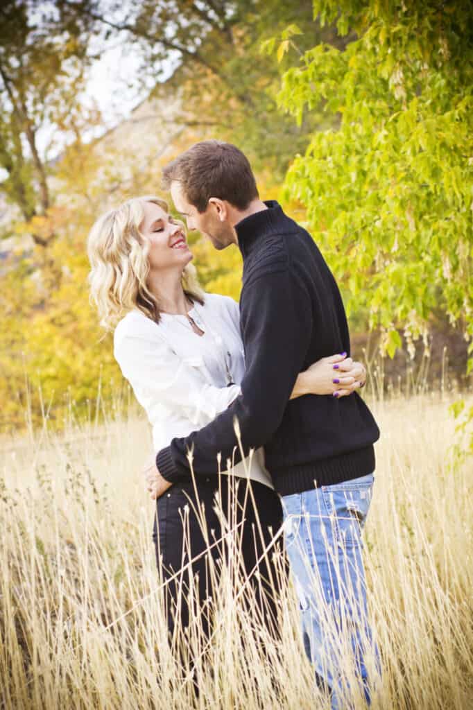 95 Flirty Texts for Her: Sweet Messages to Make Her Swoon
