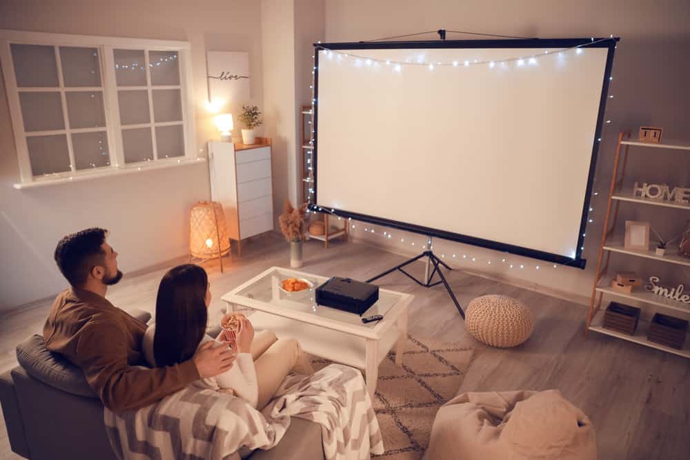 10 Creative Ideas for Your Next Movie Date Night at Home